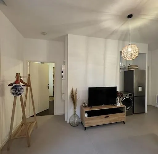 Chaleureux Au Pied Des Pyrenees 巴涅尔德比戈尔